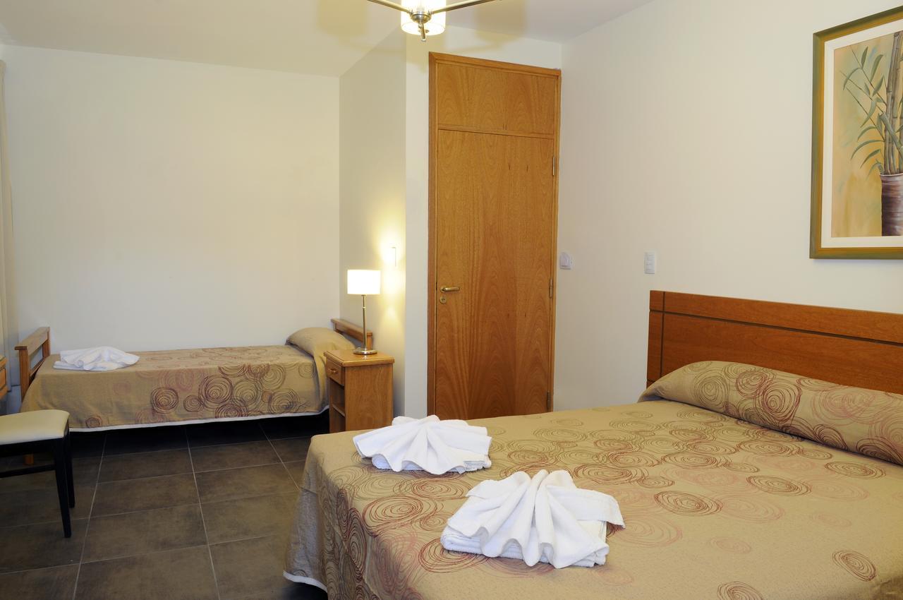 Hotel Ranqueles Villa Carlos Paz Oda fotoğraf