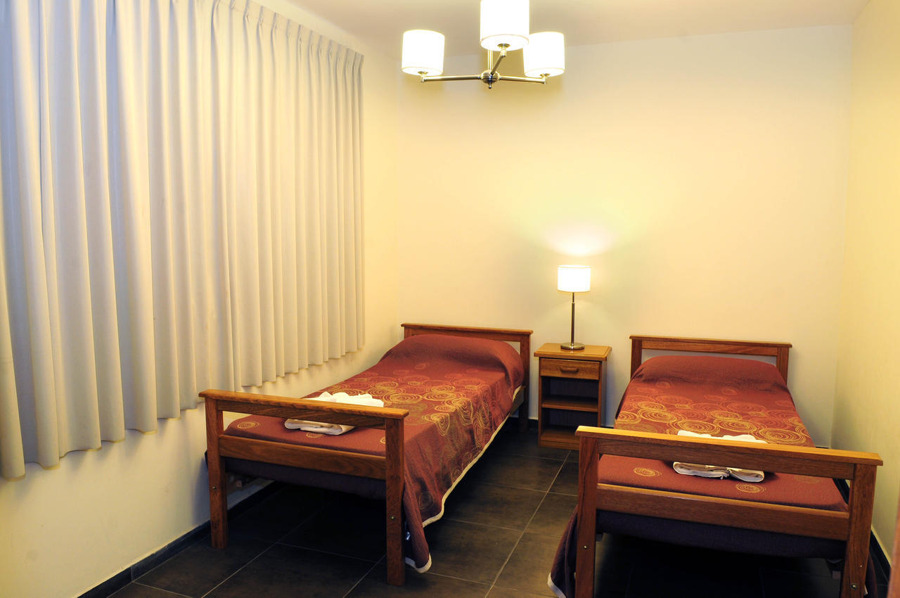 Hotel Ranqueles Villa Carlos Paz Oda fotoğraf