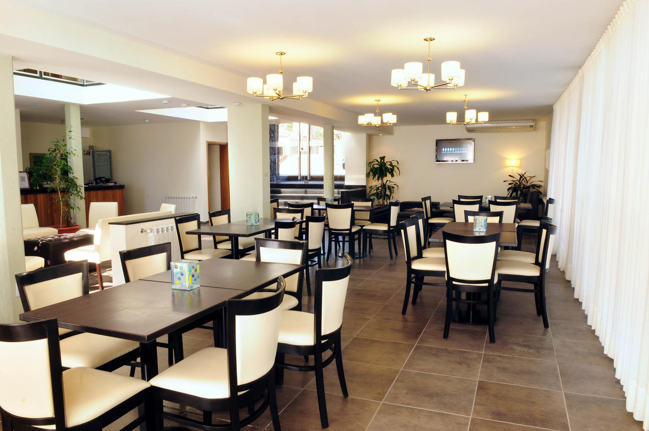 Hotel Ranqueles Villa Carlos Paz Dış mekan fotoğraf